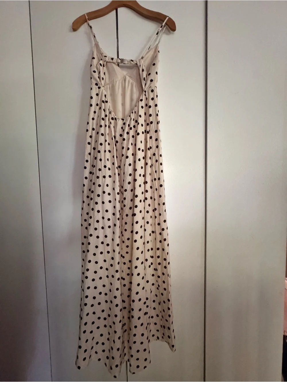 Abercrombie & Fitch lightweight cream